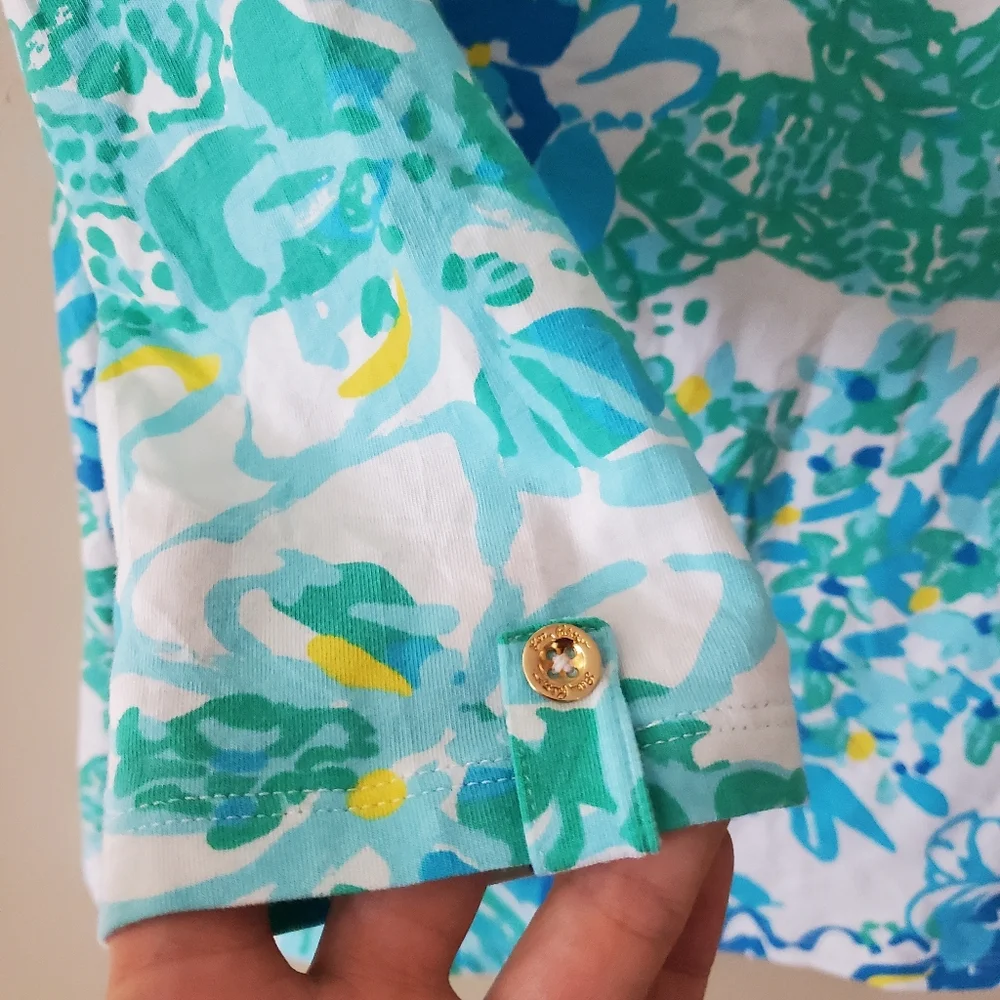 Lilly Pulitzer Blue Dahlia Abstract Vibrant Stretch Tee Half Sleeve Size Small - Picture 4 of 9